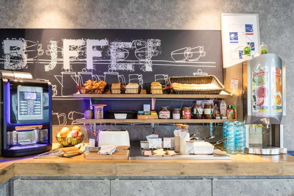 Ibis Budget Compiegne Centre-Ville Ngoại thất bức ảnh